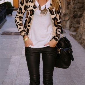 Meet your Posher, Liz